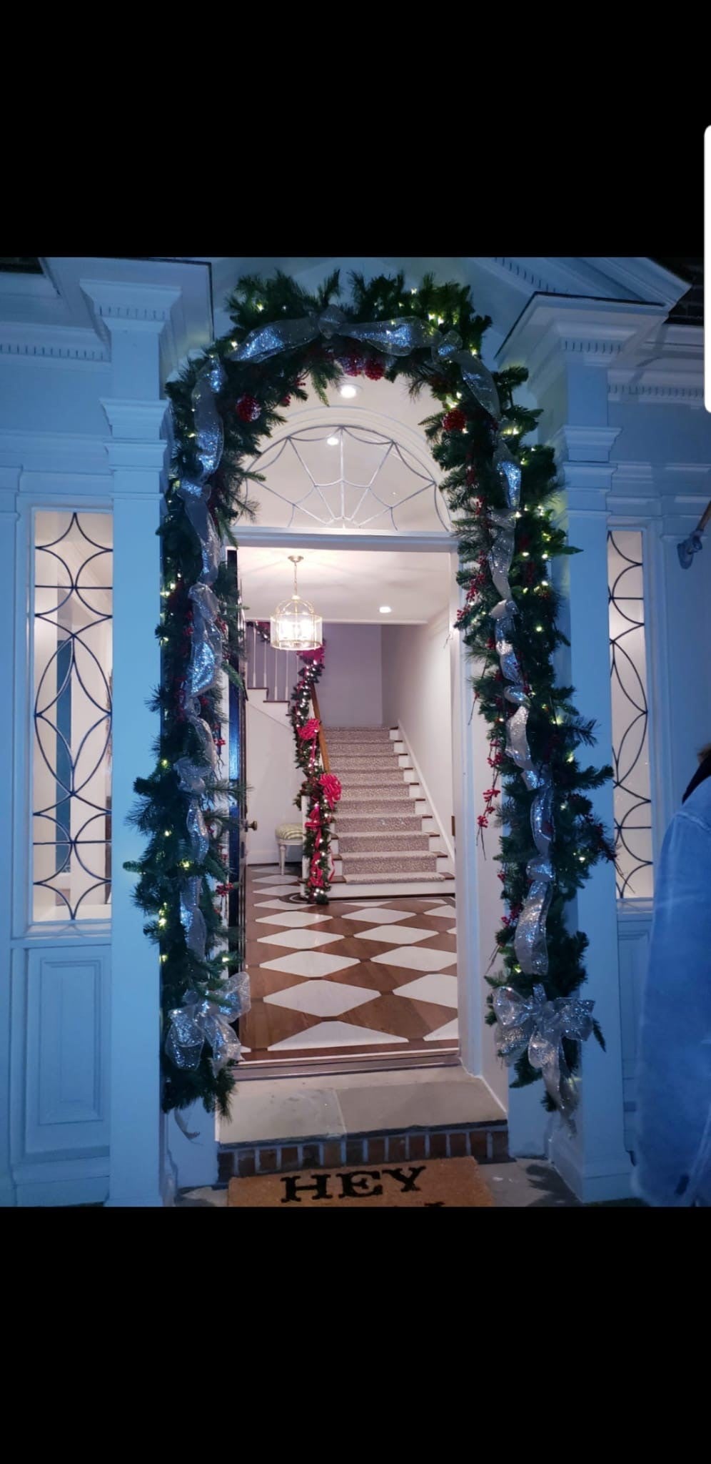 Front Garland