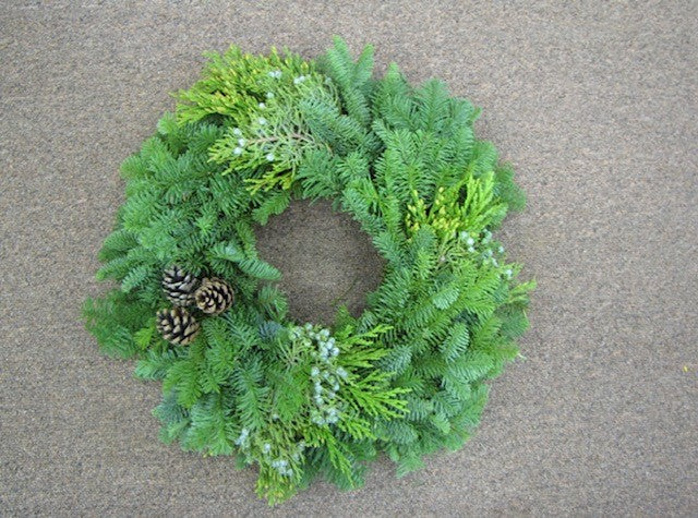 Mixed Candle Wreath