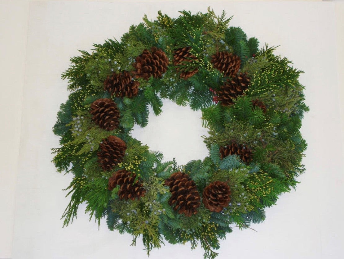 Multi-cone Deluxe Wreath