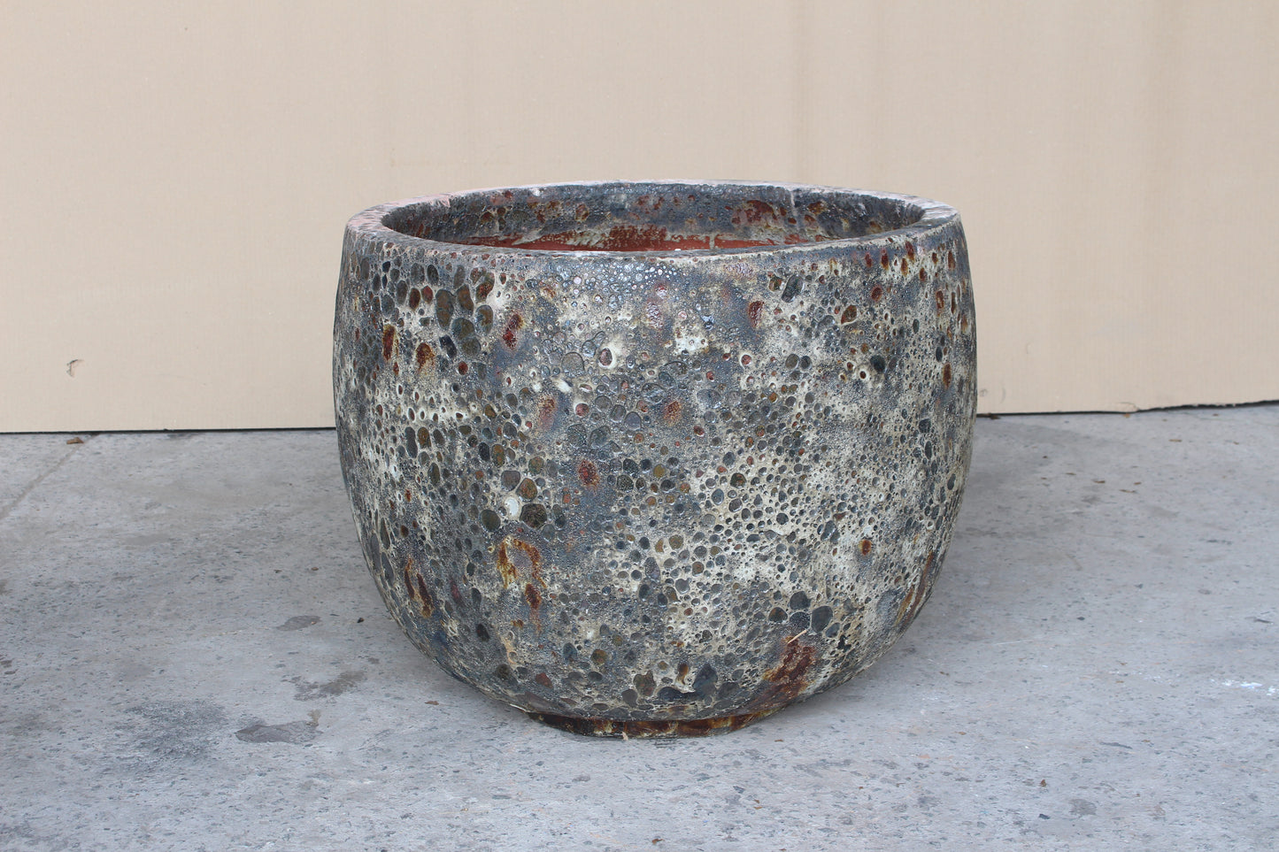 Round Pot