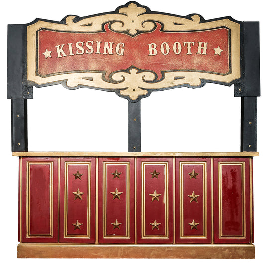 Kissing Booth Bar